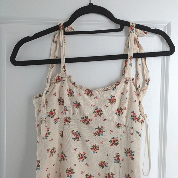 Zara Linen Cream Floral Maxi - Picture 5 of 9